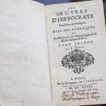 Les Œuvres d’Hippocrate traduites en français par André Dacier. Paris, 1697.